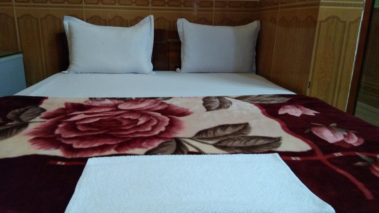 Backpackers Hotel Ha Tinh Exterior photo