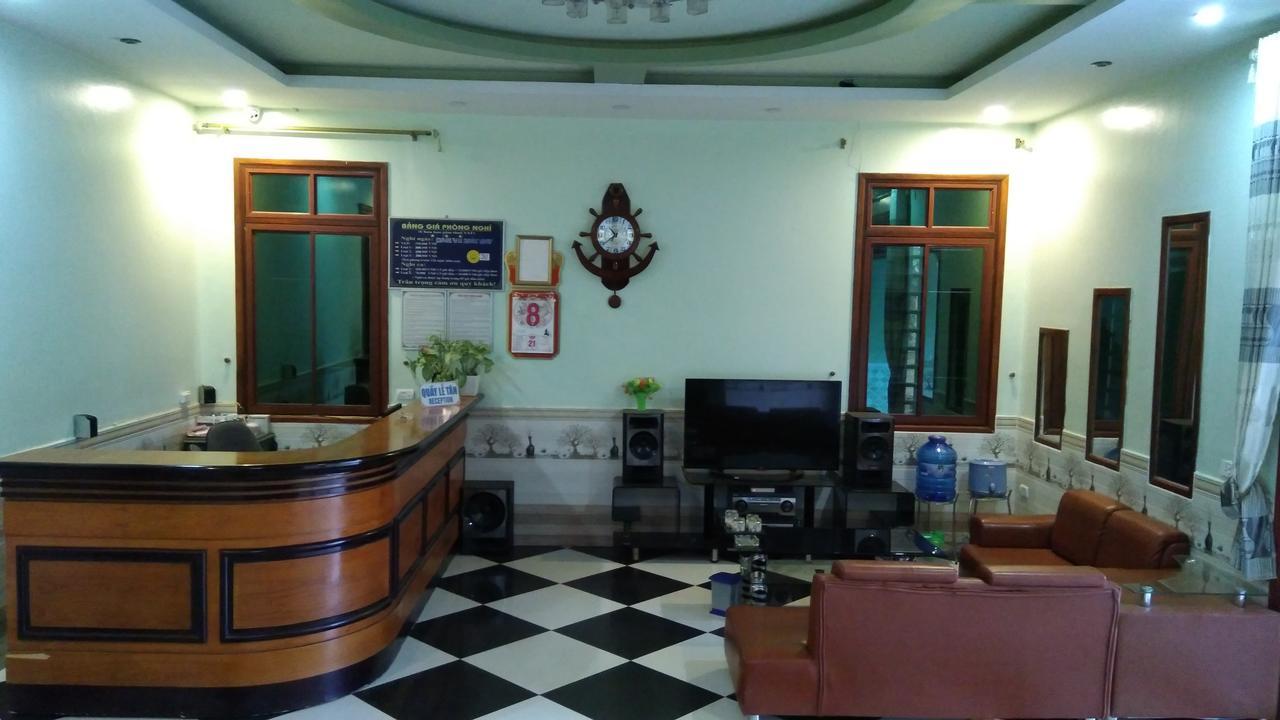 Backpackers Hotel Ha Tinh Exterior photo